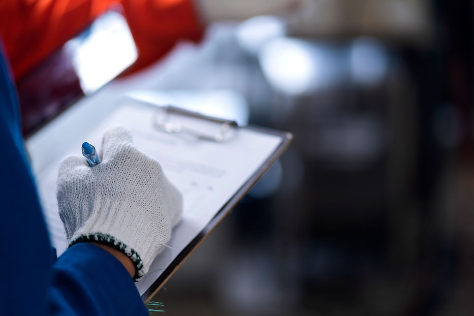 close-up-female-engineer-hand-controling-robot-arm-welding-machine-industrial-40-modern-fa