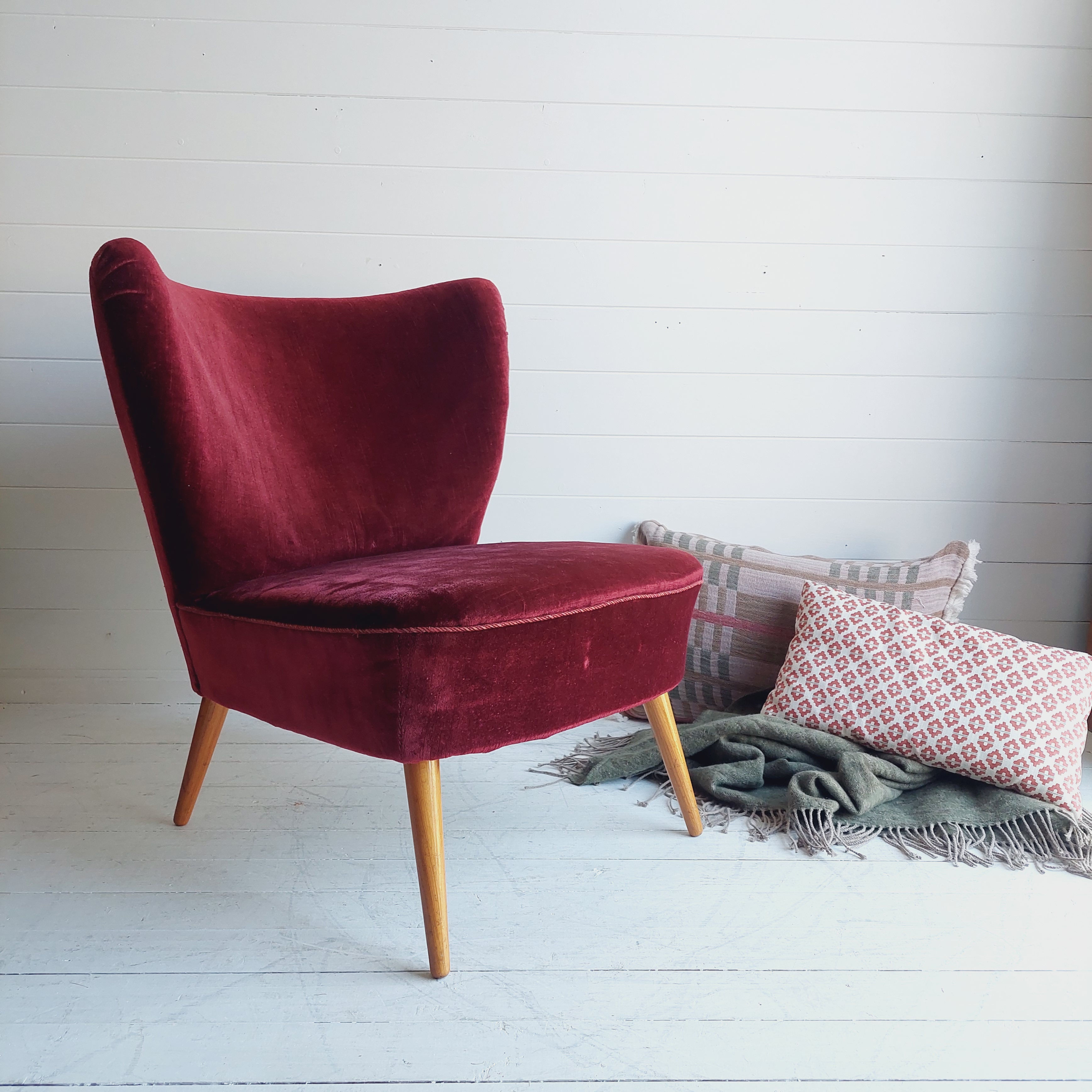 Mid Century Bartholomew Cocktail Chair 50s