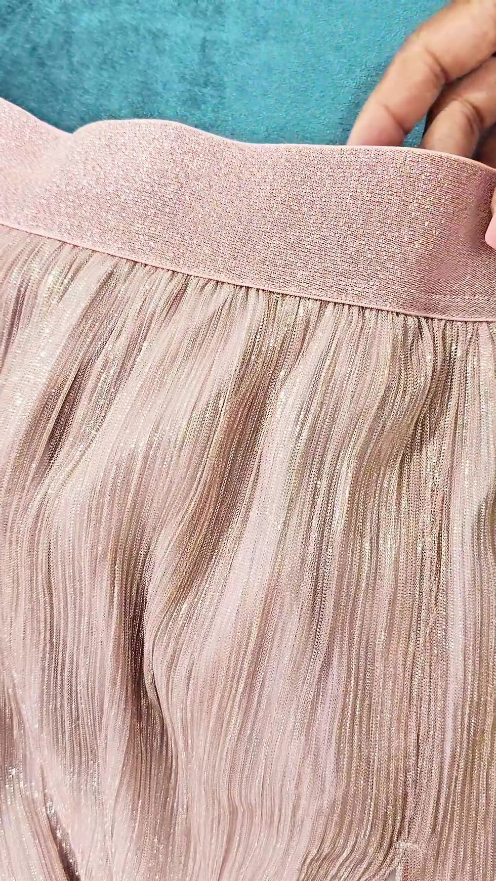 Thumbnail: Celebrity Set Bare Blush