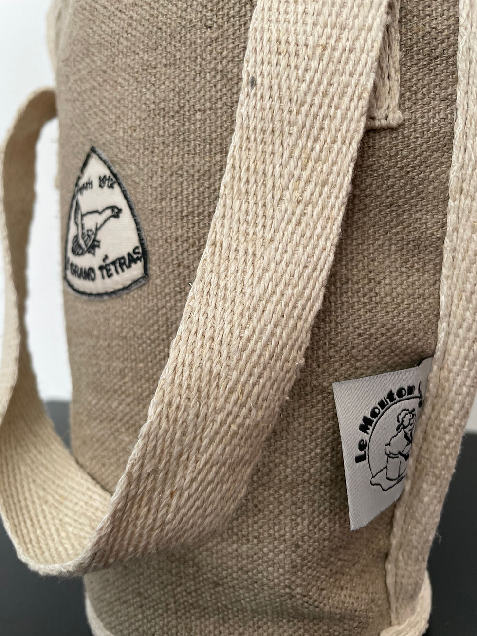 Thumbnail: LE SAC ISOTHERME pour vos Gourdes et Bouteilles 75cl