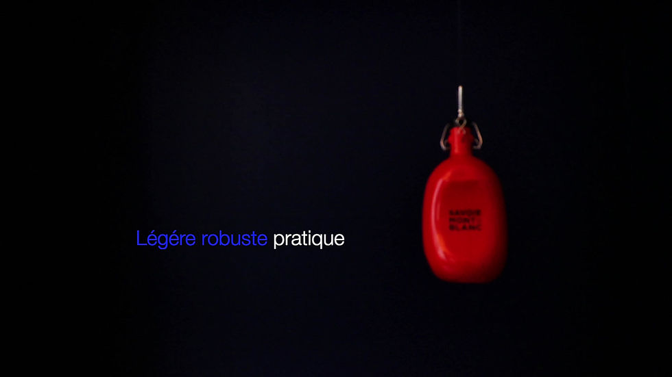 Miniature : GOURDE CONCAVE ROUGE - 1 LITRE EN ALUMINIUM RECYCLE