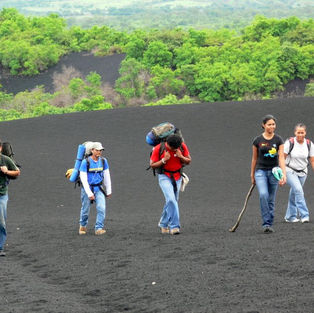 Caminata cerro negro- volcanes Las Pilas El Hoyo (2).JPG