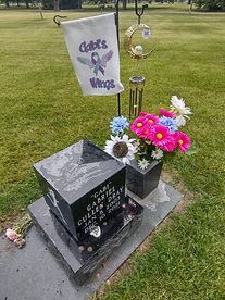 Gabriel Cullen Dray grave side