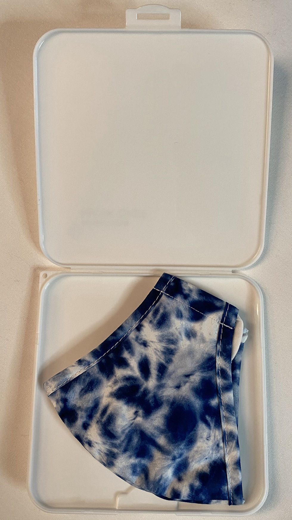 Thumbnail: Antibacterial Mask Case