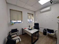 משרד להשכרה בבניין מרכזי בהר חוצבים!