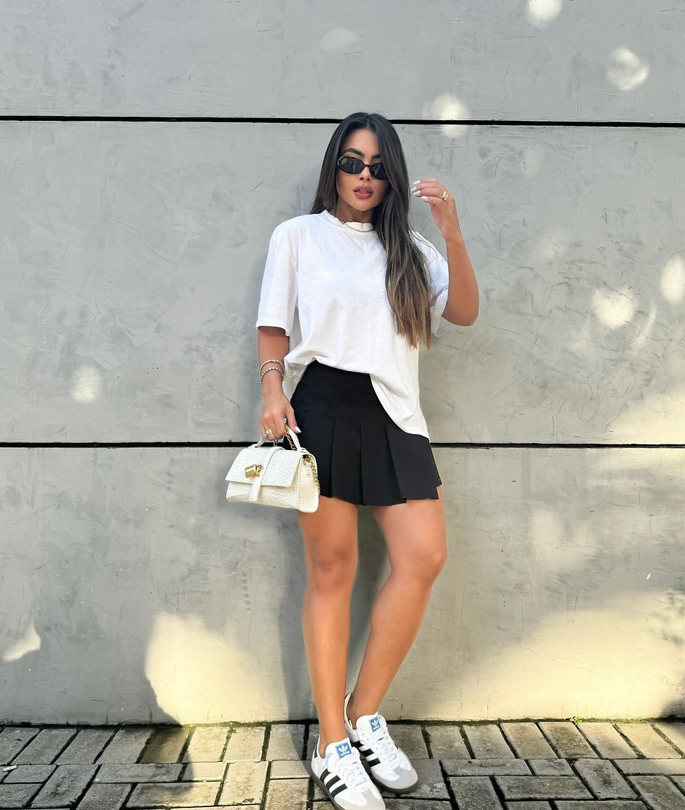 Miniatura: Max Tee