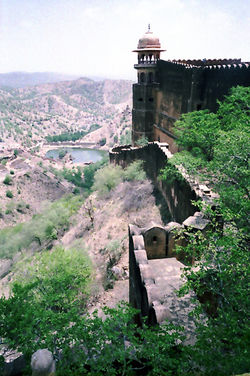 west_02_11.jpg