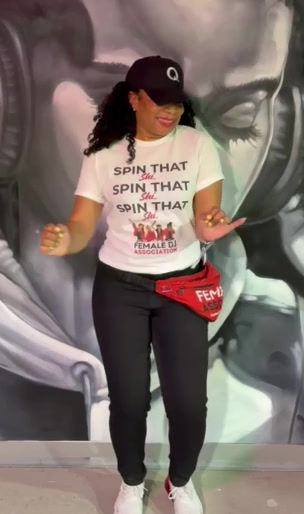 Thumbnail: SPIN THAT T-SHIRT