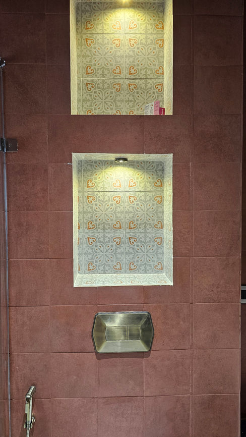 GUEST BATHROOM (5).jpg