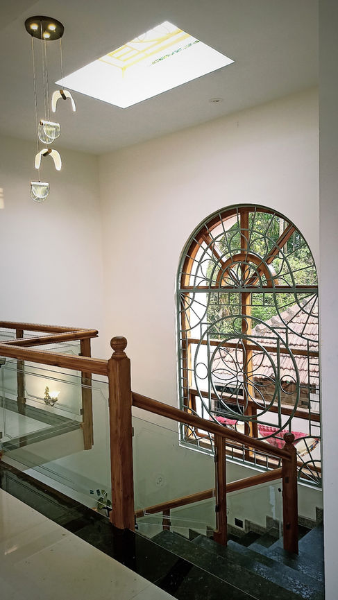 STAIRCASE (2).jpg