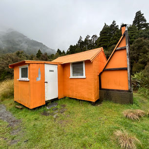 Cedar Flat Hut