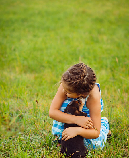 fille chien hypersensible Véronique Stucky.jpg