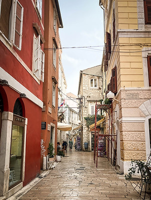 Zadar-oude-stad-straat-foto.jpg