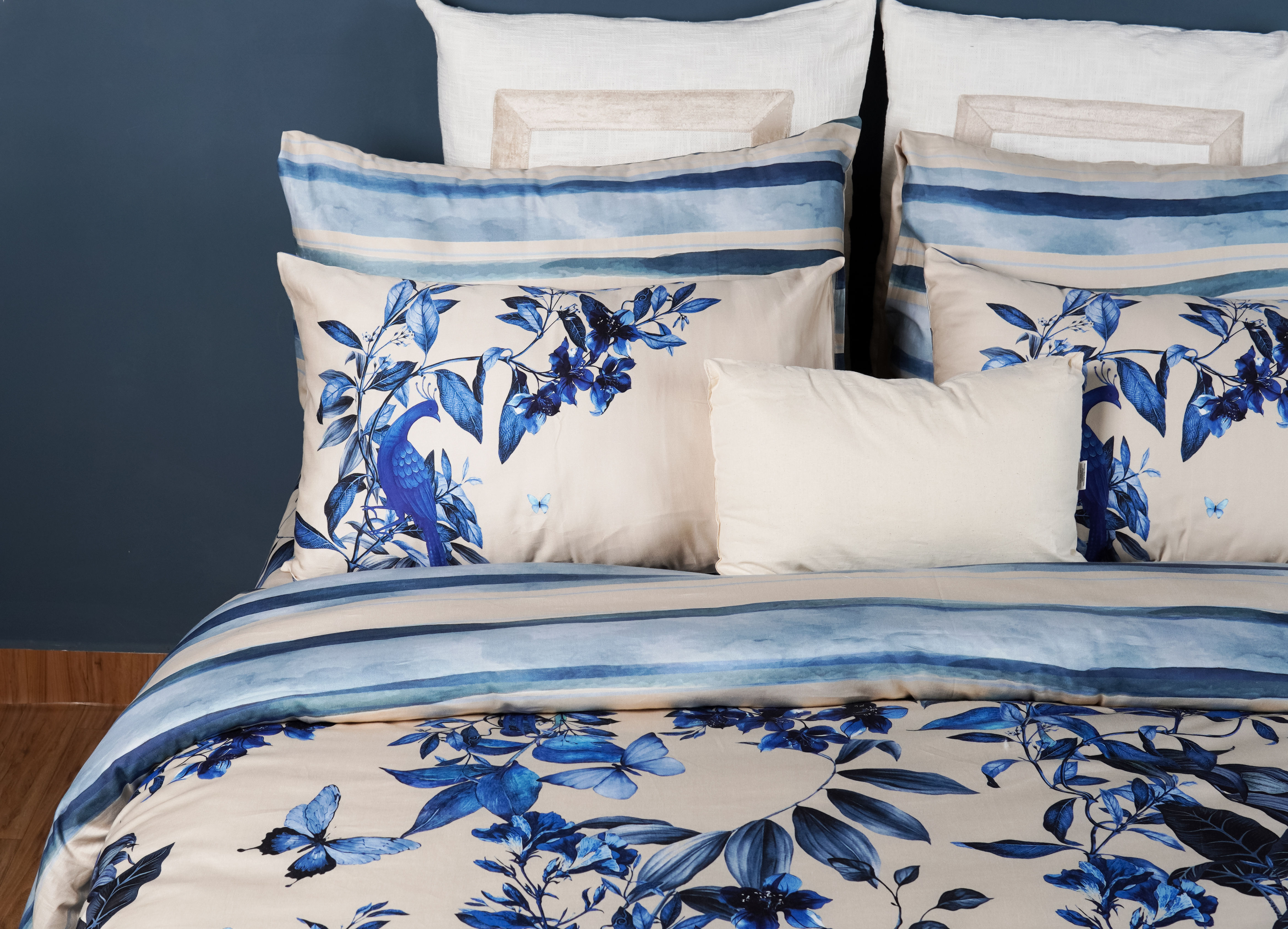 Blue Jay 300 TC Cotton Premium Bed sheet set (1 Flat sheet + 2 Pillow Cases)
