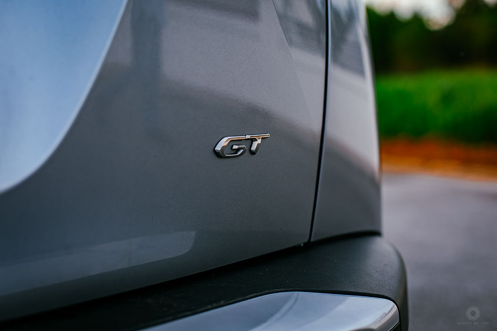Miniatura: PEUGEOT e-2008 GT Line