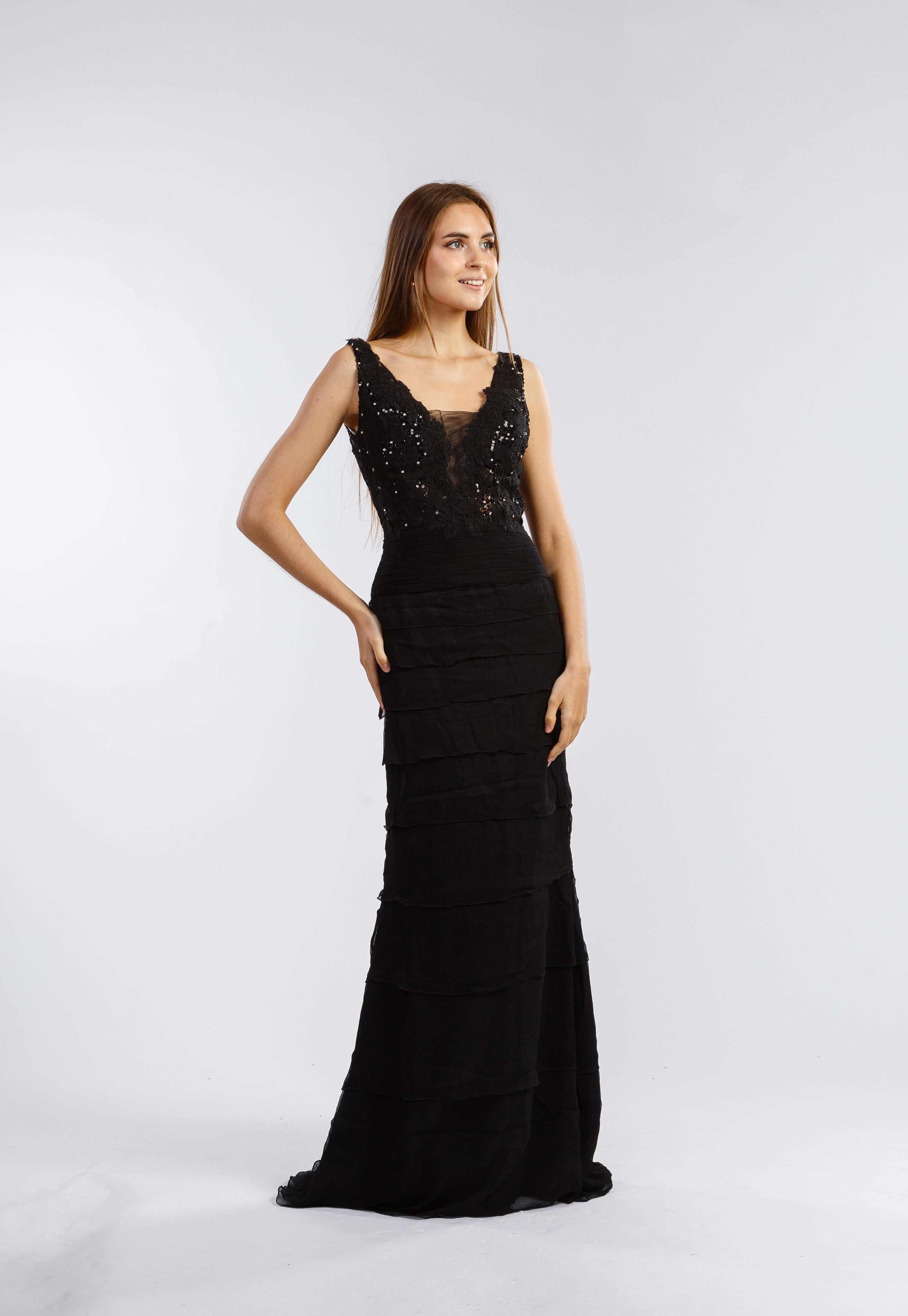 Black Embroidered Sleeveless Tiered V Neck Prom Dress
