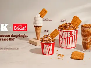Foto promocional da linha Burger King Biscoff apresentando o Shake, o BK Mix e o Baldão de sorvete.