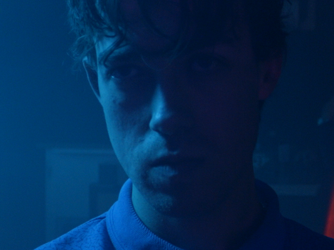 Victor Jadin dans NIGHTFALL réalisé par Chris Moreira