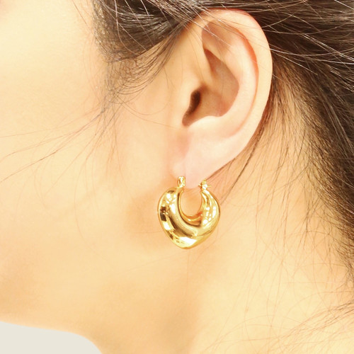 新品PLOW HUG HEART HOOP PIERCE Adore