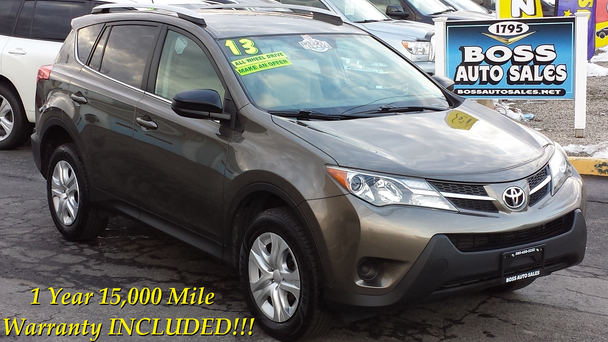 2013 Toyota RAV4 LE's photo