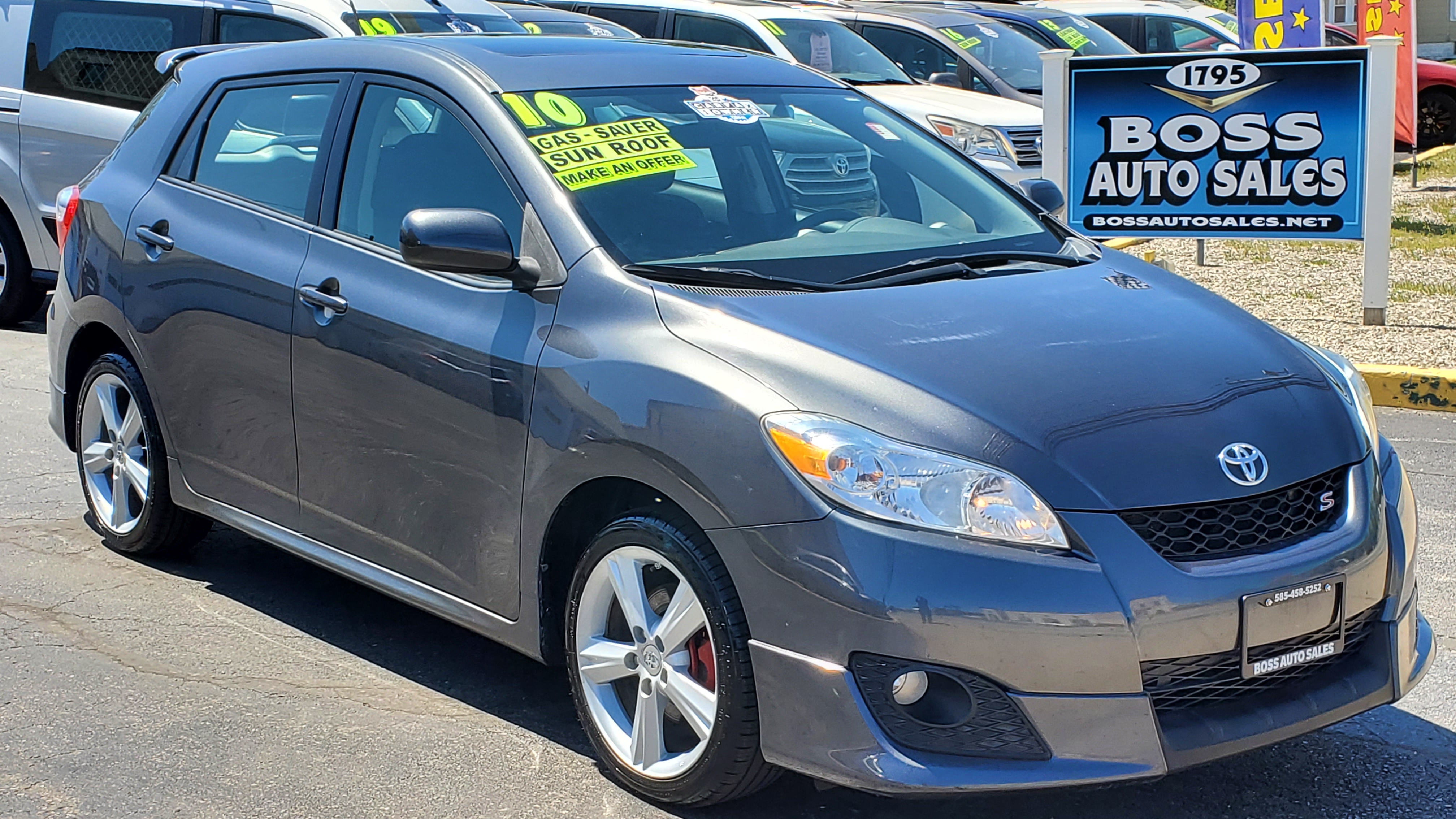 2010 Toyota Matrix S's photo