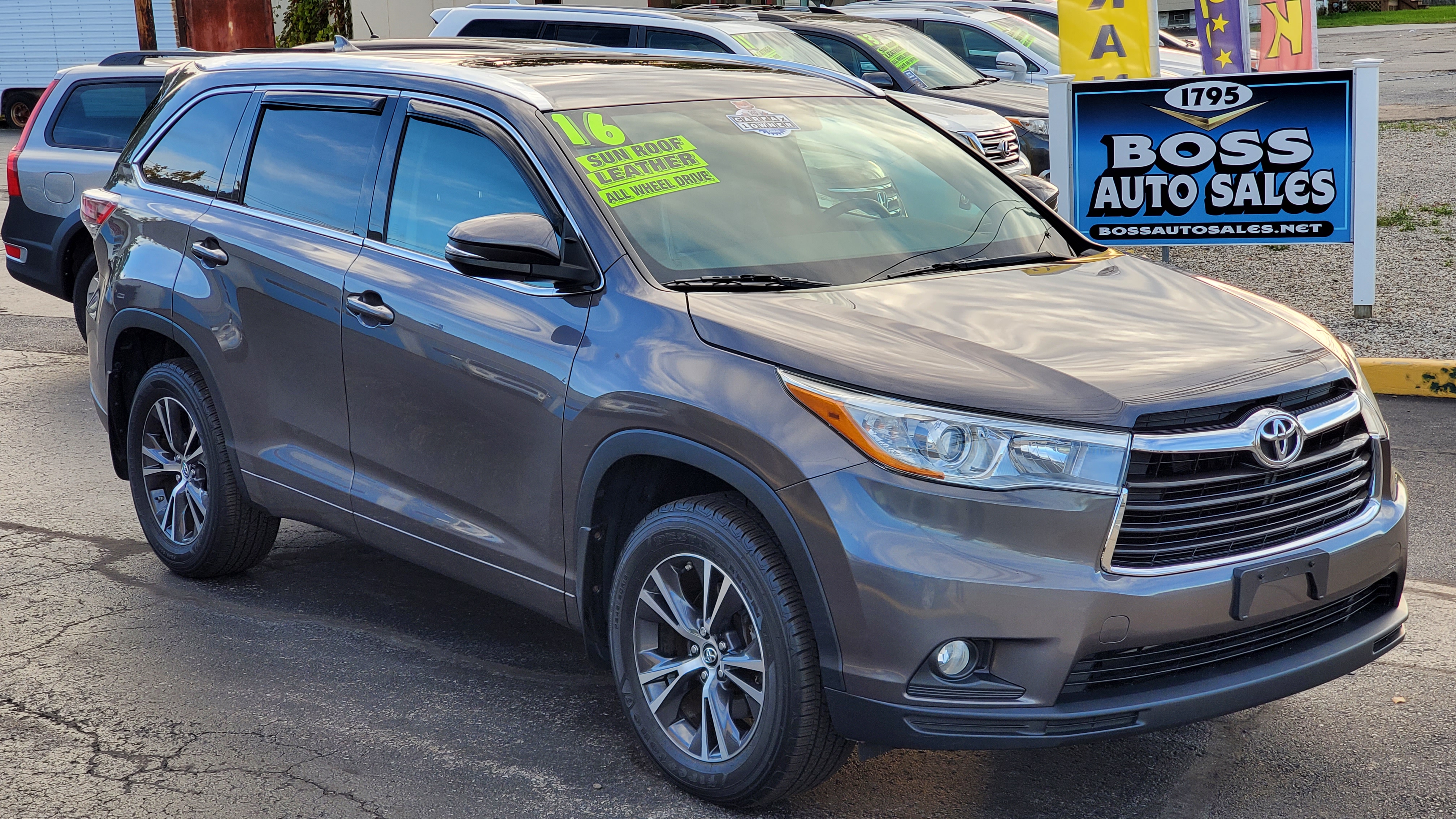 2016 Toyota Highlander XLE's photo