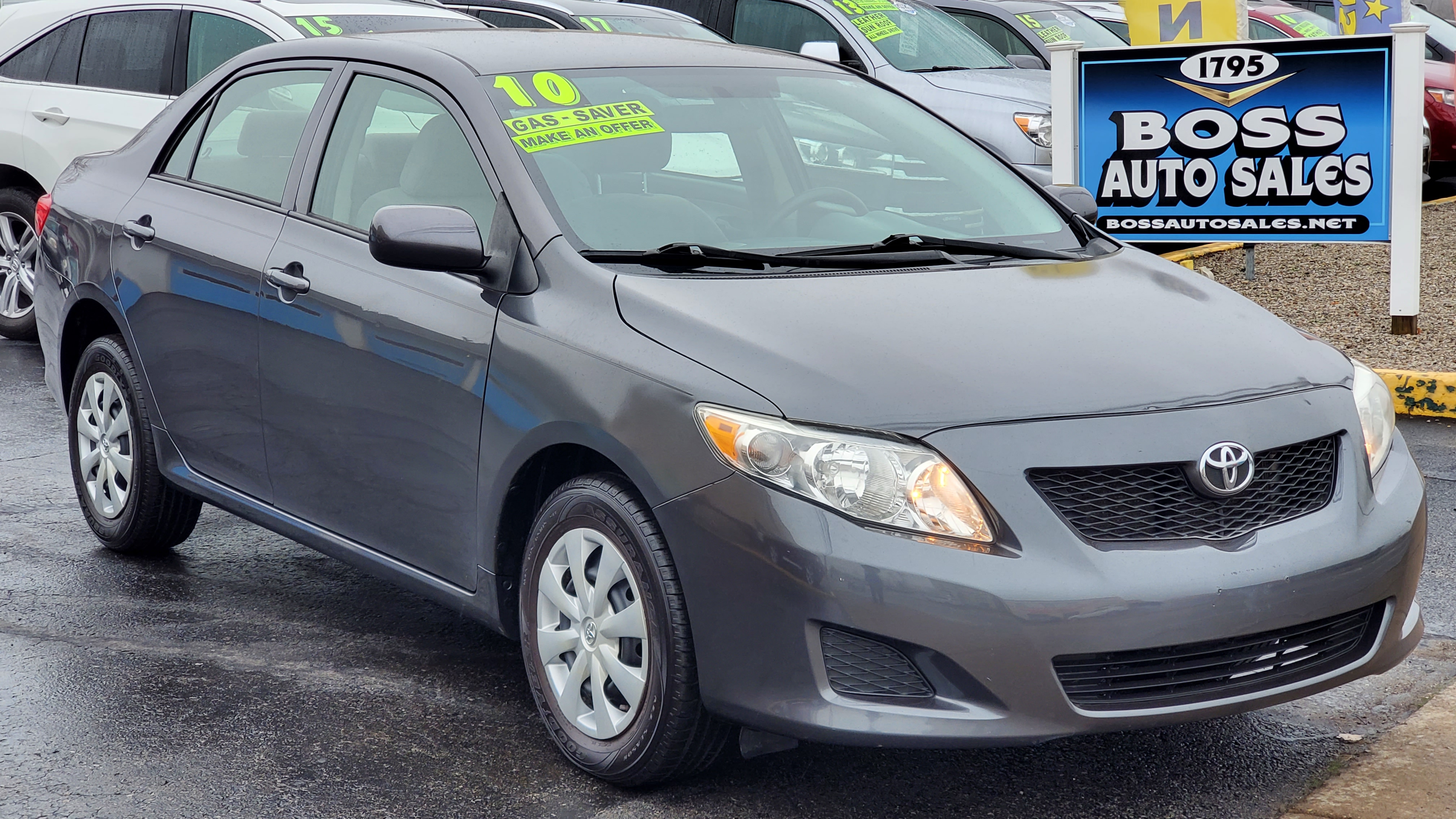 2010 Toyota Corolla LE's photo