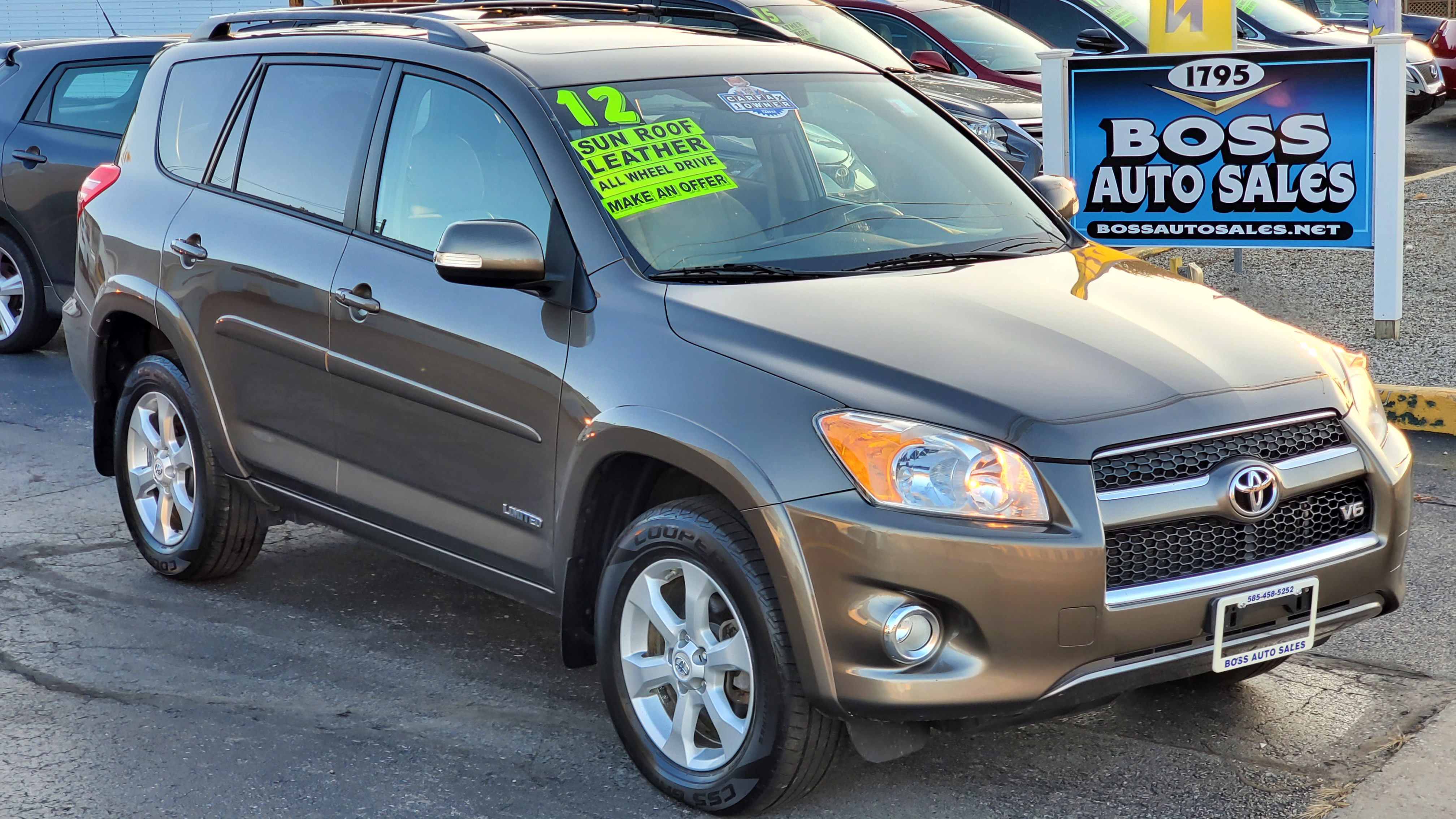 2012 Toyota RAV4 Limited's photo