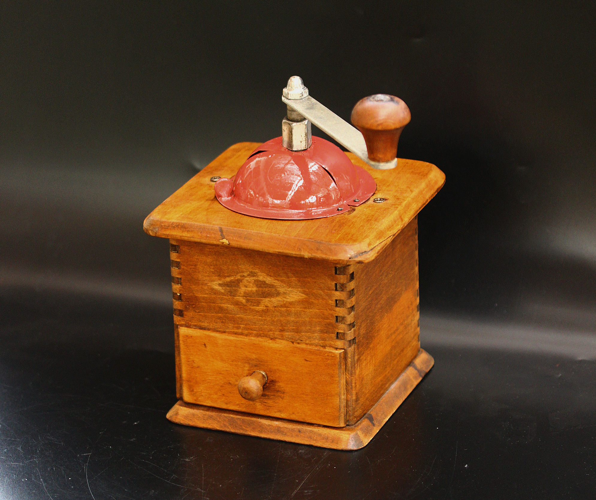 Alman Vintage Kahve Değirmeni