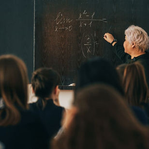 High School students required to take personal finance classes