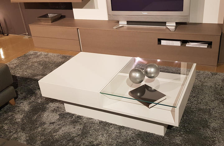 Mesa de centro Modelo Box de Indesan de 115x65 cm. Color blanco mate. ANTES 514,08€ _ AHOR