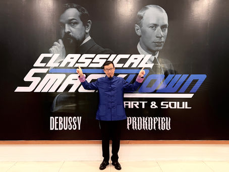 FC with giant Smackdown Poster