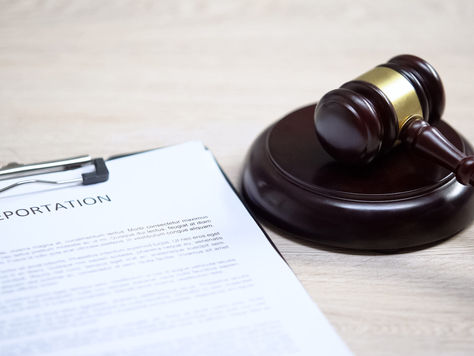 Medición de la expulsión en ausencia en el Tribunal de Inmigración 