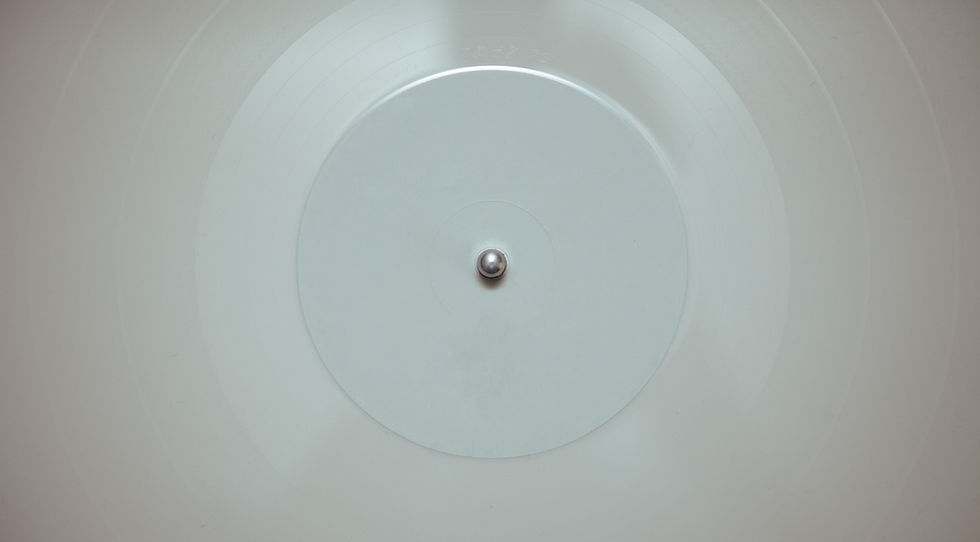 Minimalist White Record_edited_edited.jp
