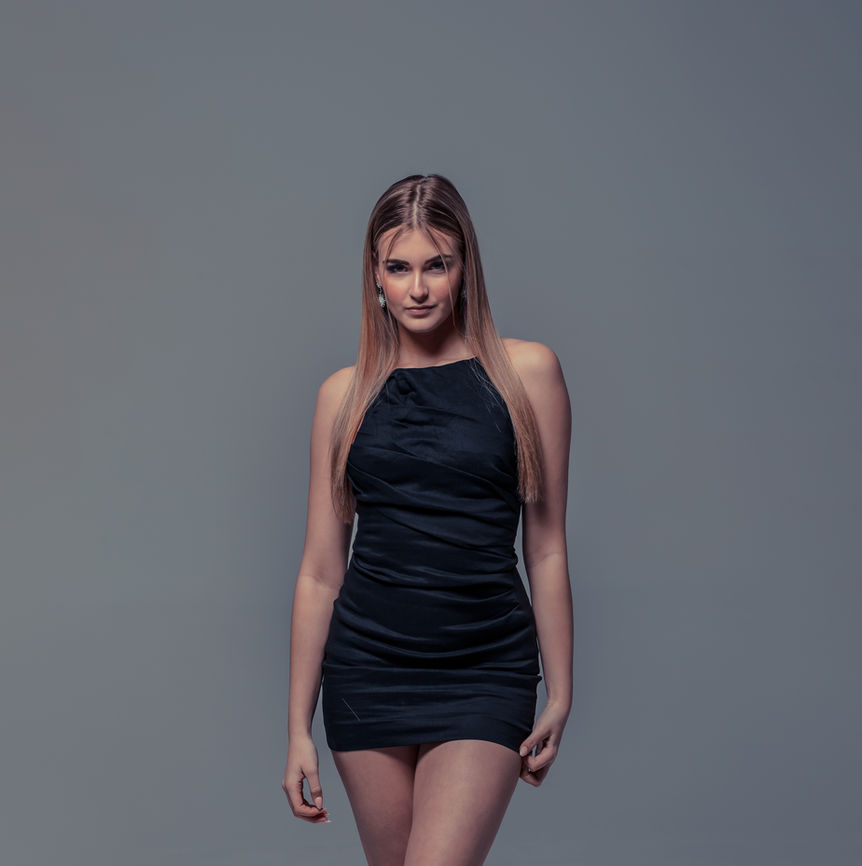 Lauren Ray at Shutterhouse Studios by Aemilia Cumberland