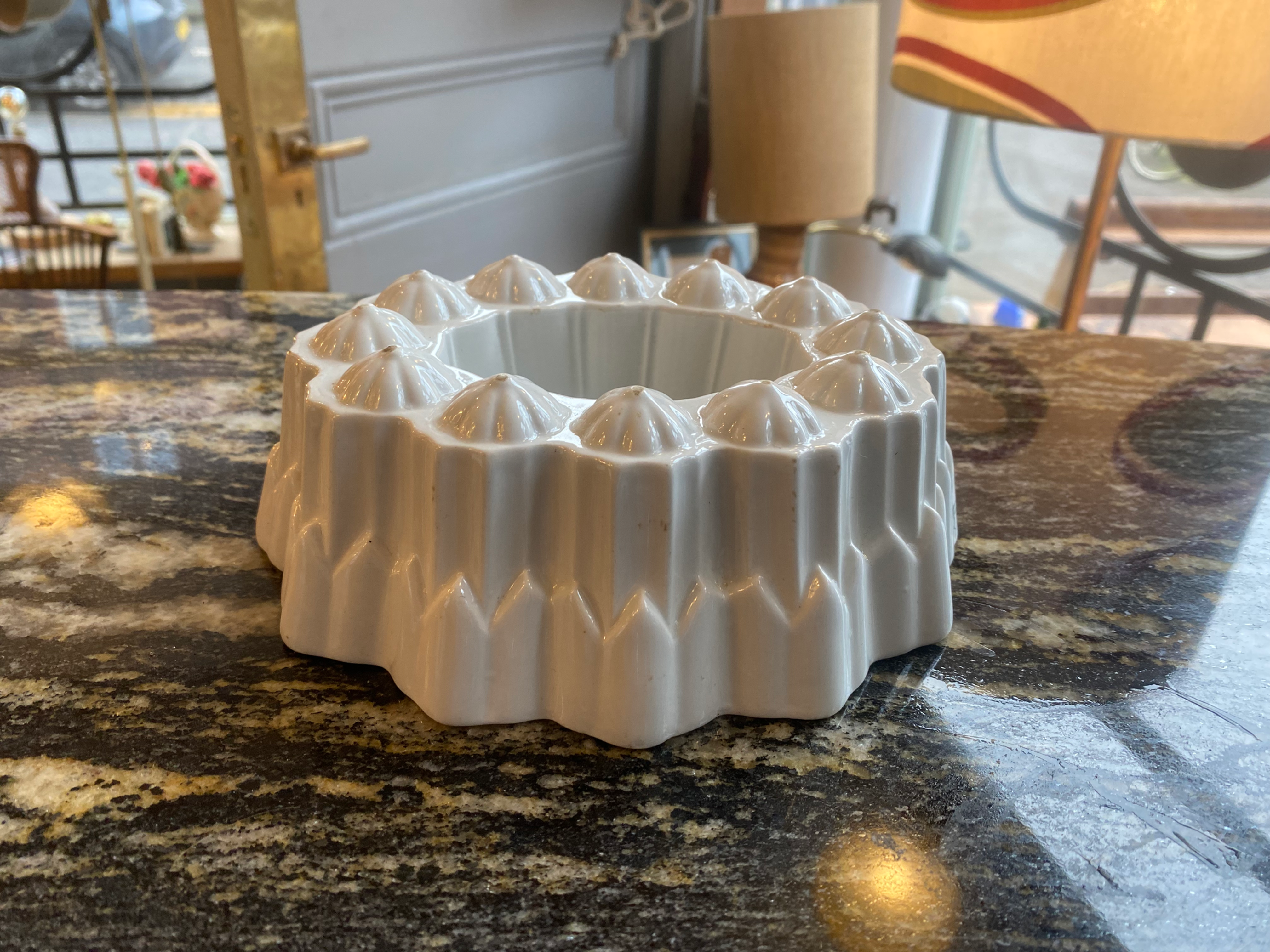 Shelley ceramic dessert mould