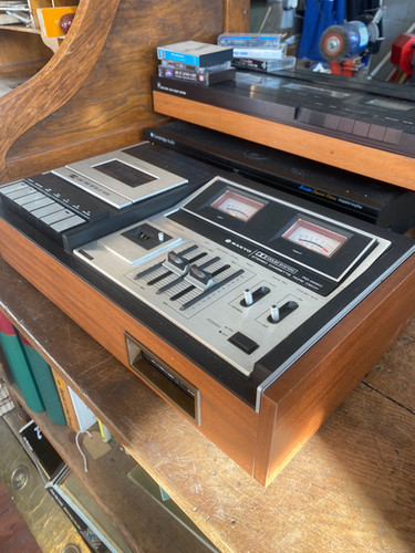 販売終了】ベルト新品交換済み□完動品□SANYO□RD-4260□STEREO