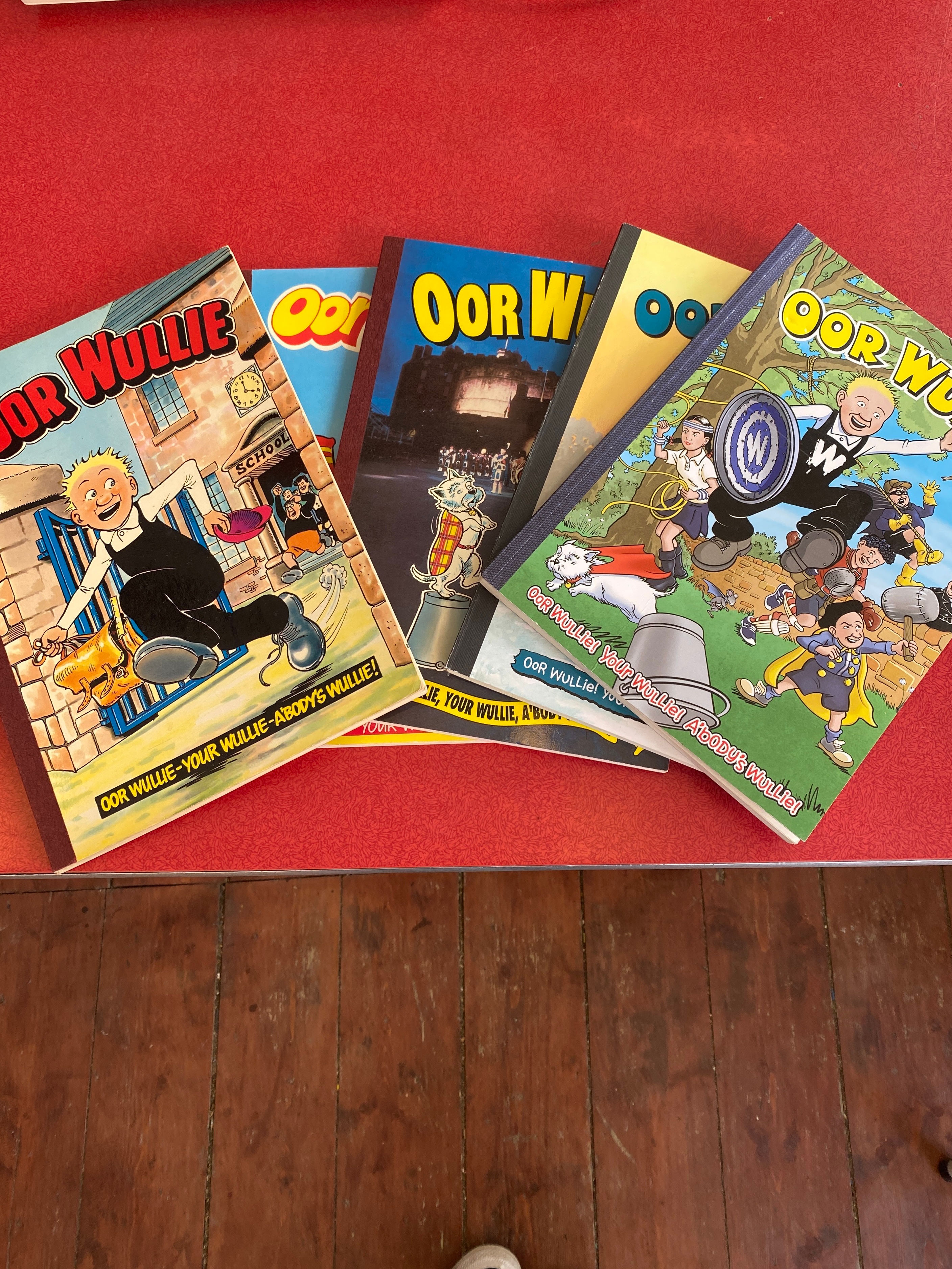 Selection of ‘Oor Wullie’ books 