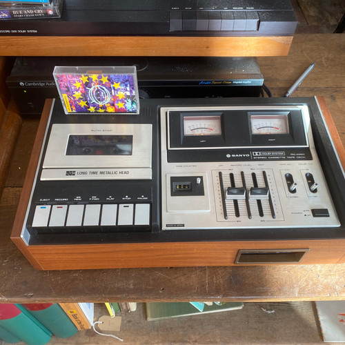 販売終了】ベルト新品交換済み□完動品□SANYO□RD-4260□STEREO