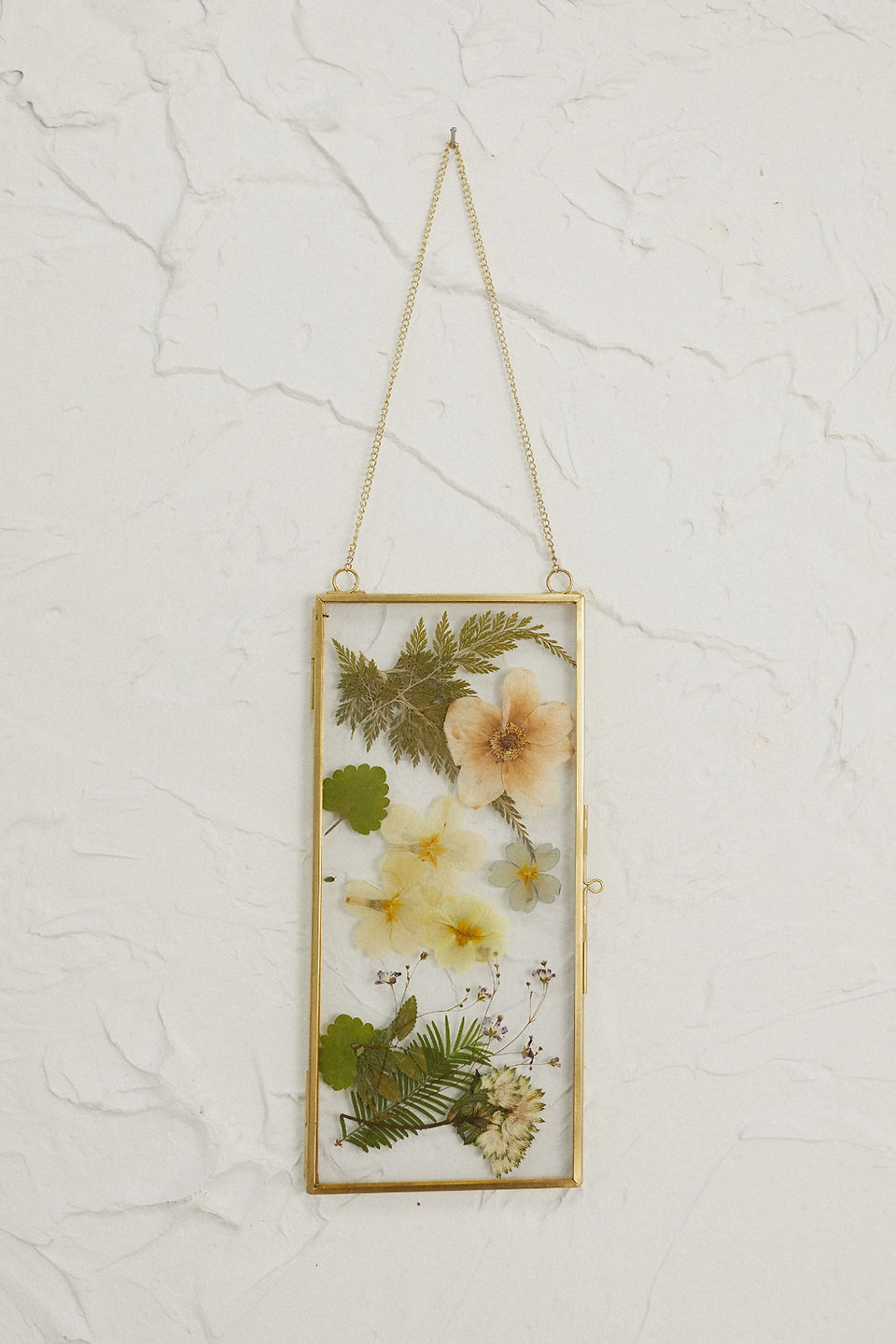 DIY Pressed Flower Artwork