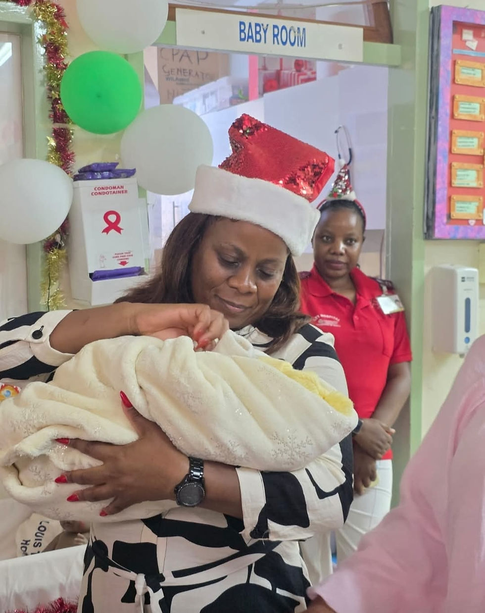 LIMPOPO HEALTH MEC MASHEGO SPREADS JOY AND HOPE IN MOPANI 