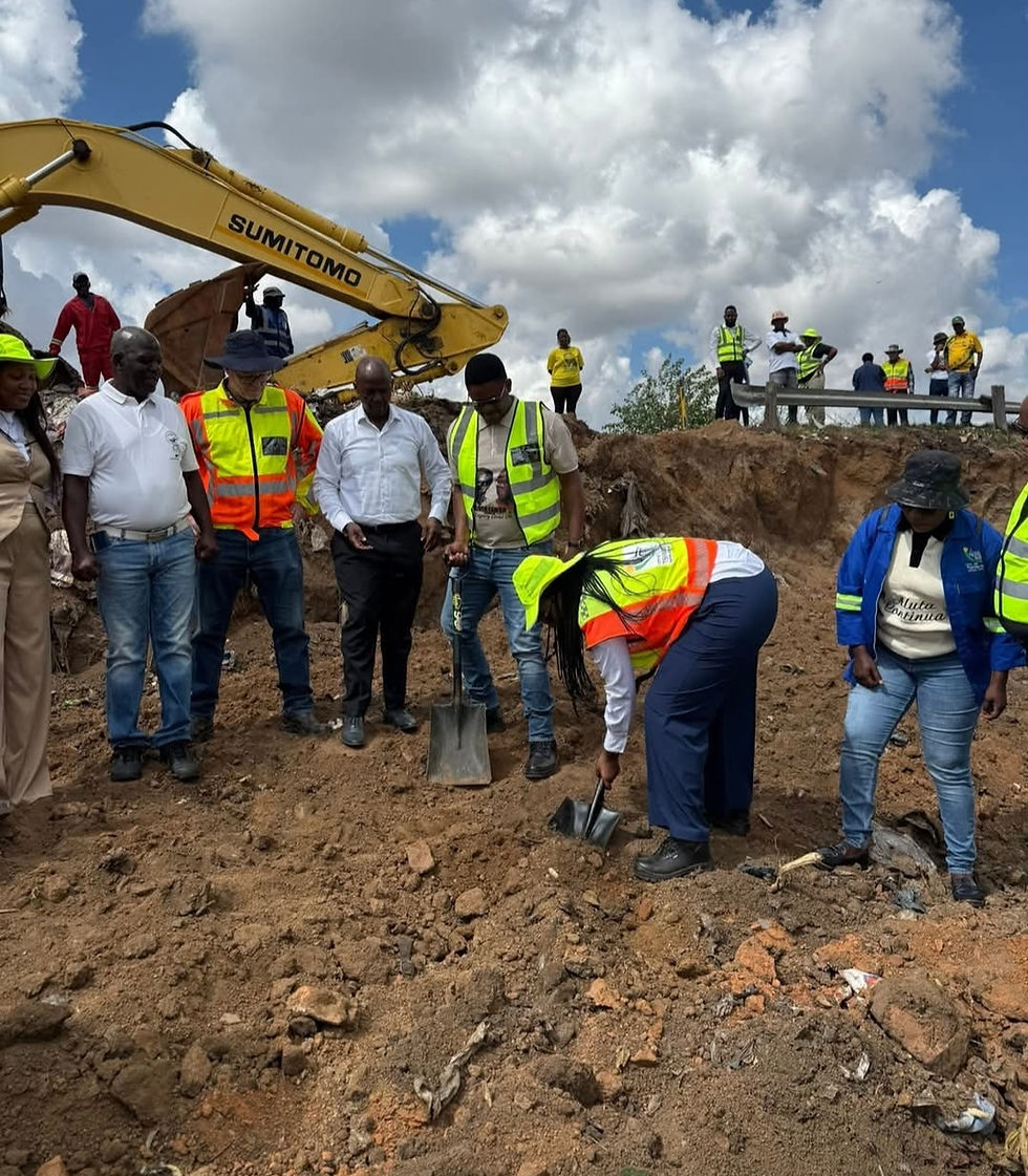 MMC for Roads and Transport, Cllr Tlangi Mogale returned to the site to officially kickstart the programme, fulfilling her pledge to the community. 