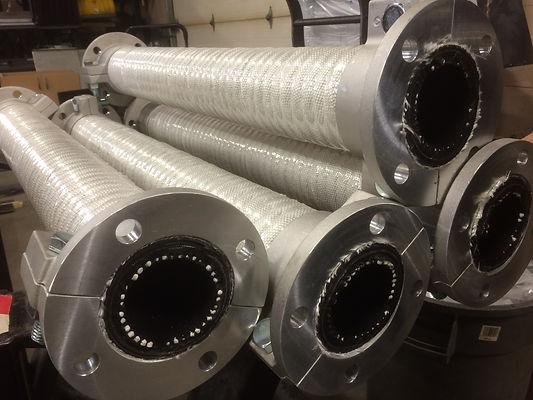 Fabrication industrielle de tuyaux et boyaux sur mesure au Québec