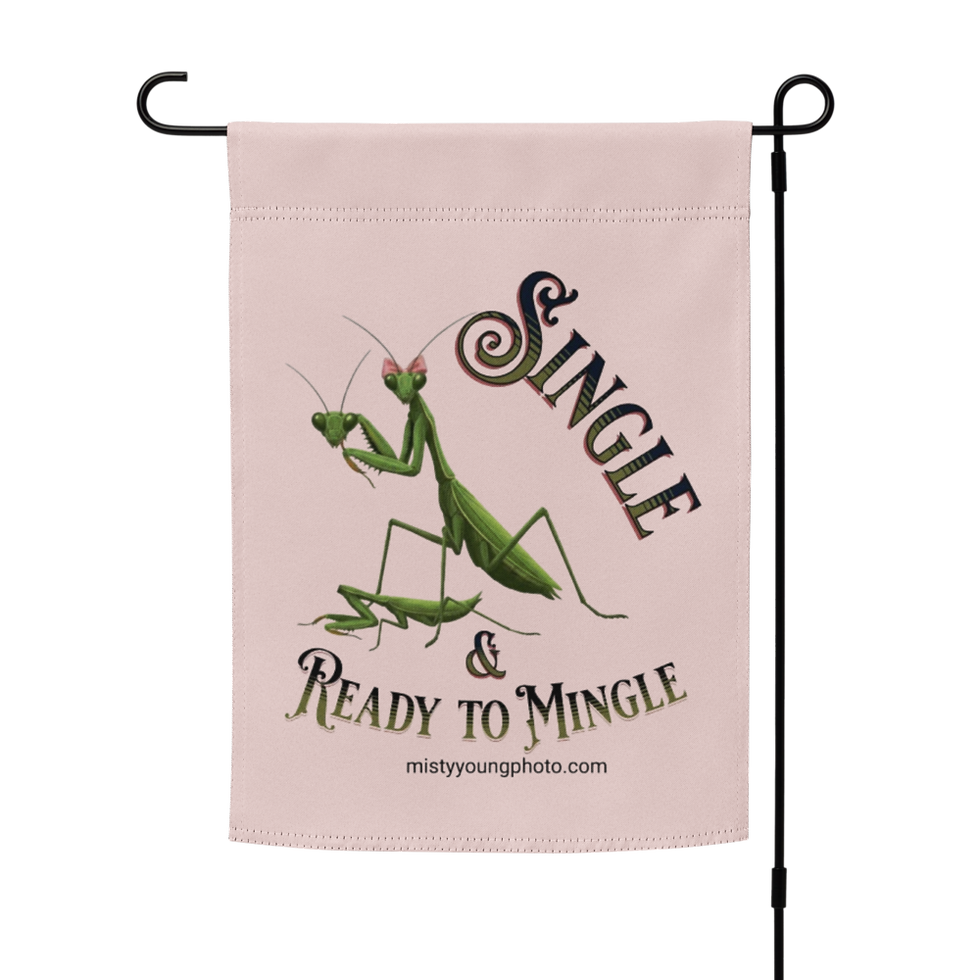 Thumbnail: Single and Ready to Mingle Garden Flag – Funny Divorce and Breakup Gift, Praying Mantis Humor, Light Pink Outdoor Decor