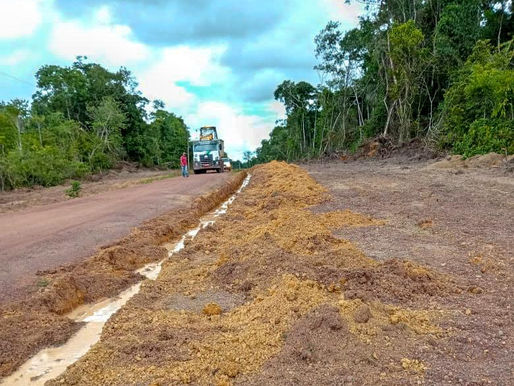 SETOURB foi realizado o serviço de desobstrução do ramal que dá acesso a comunidade Santa Maria