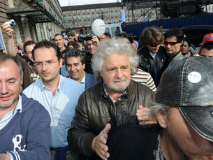 Storia del Movimento 5 Stelle-5 L'anno della svolta, il 2012