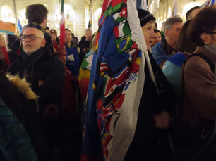 Una grande richiesta di Pace. La manifestazione ieri sera a Torino