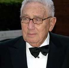 La morte del centenario Henry Kissinger. Un gigante nel bene e nel male del Novecento