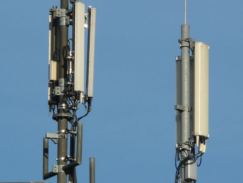 Antenne 5G e leggi nazionali: il caso di viale Colli a Rivoli