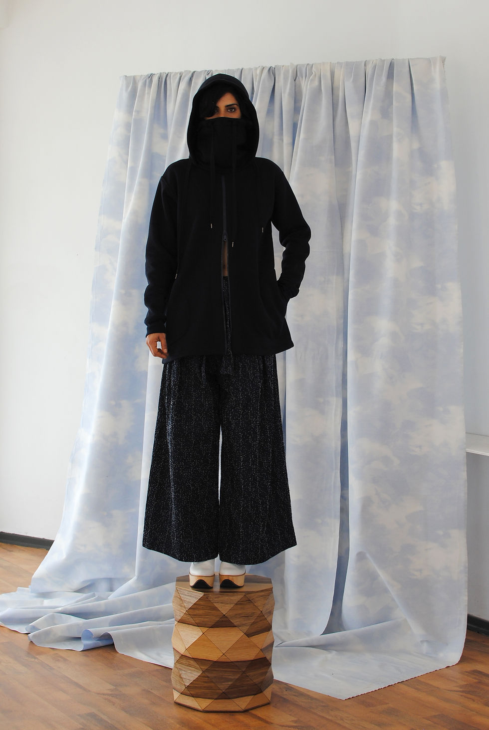 Thumbnail: SPOTTED WIDE TROUSERS